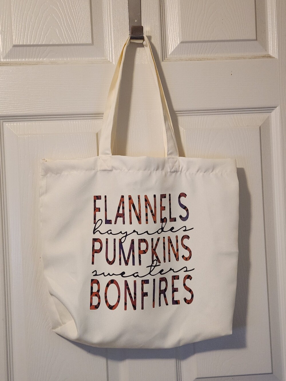 NWOT, REUSABLE TOTE BAG - Picture 1 of 4
